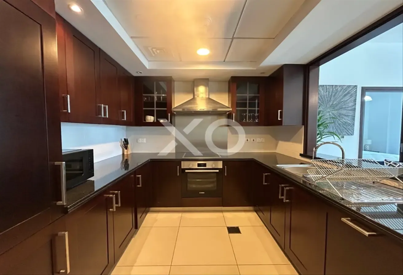 Vacant | Fully Furnished | Boulevard View