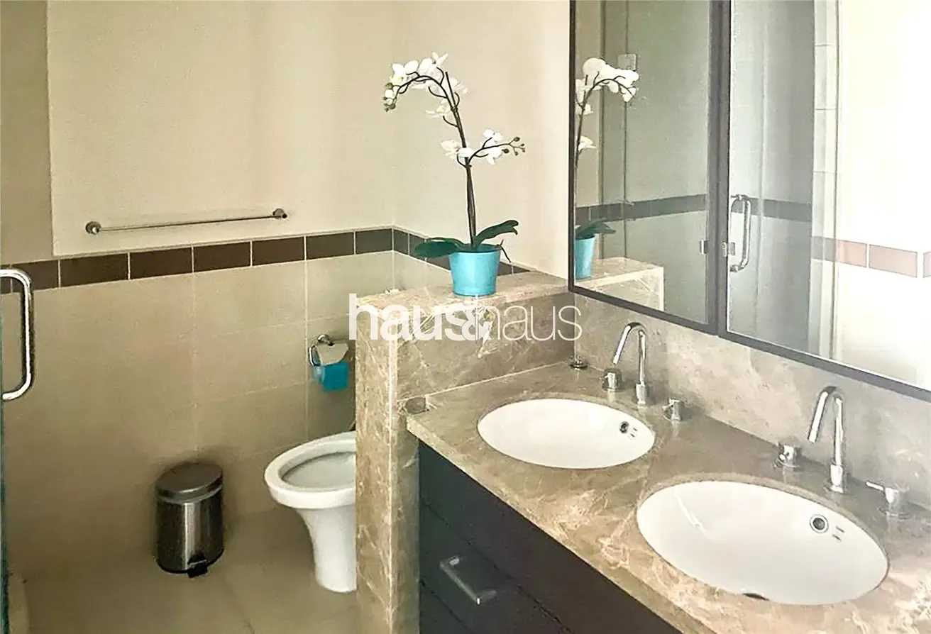 Ready to Move In | Contemporary | Suite 6 Layout