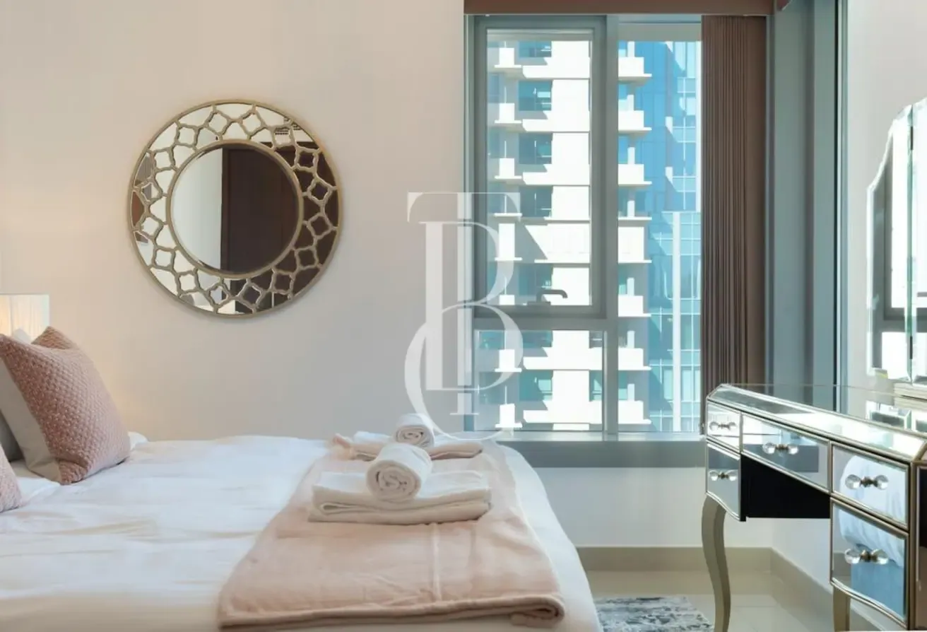 Fully furnished | Burj Khalifa Views | Vacant