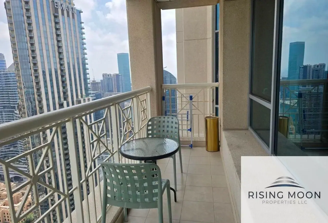 FULLY FURNISHED 1BR ON HIGHER FLOOR FOR RENT