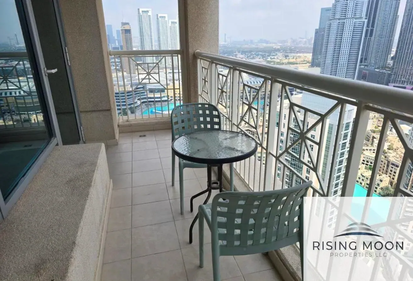 FULLY FURNISHED 1BR ON HIGHER FLOOR FOR RENT