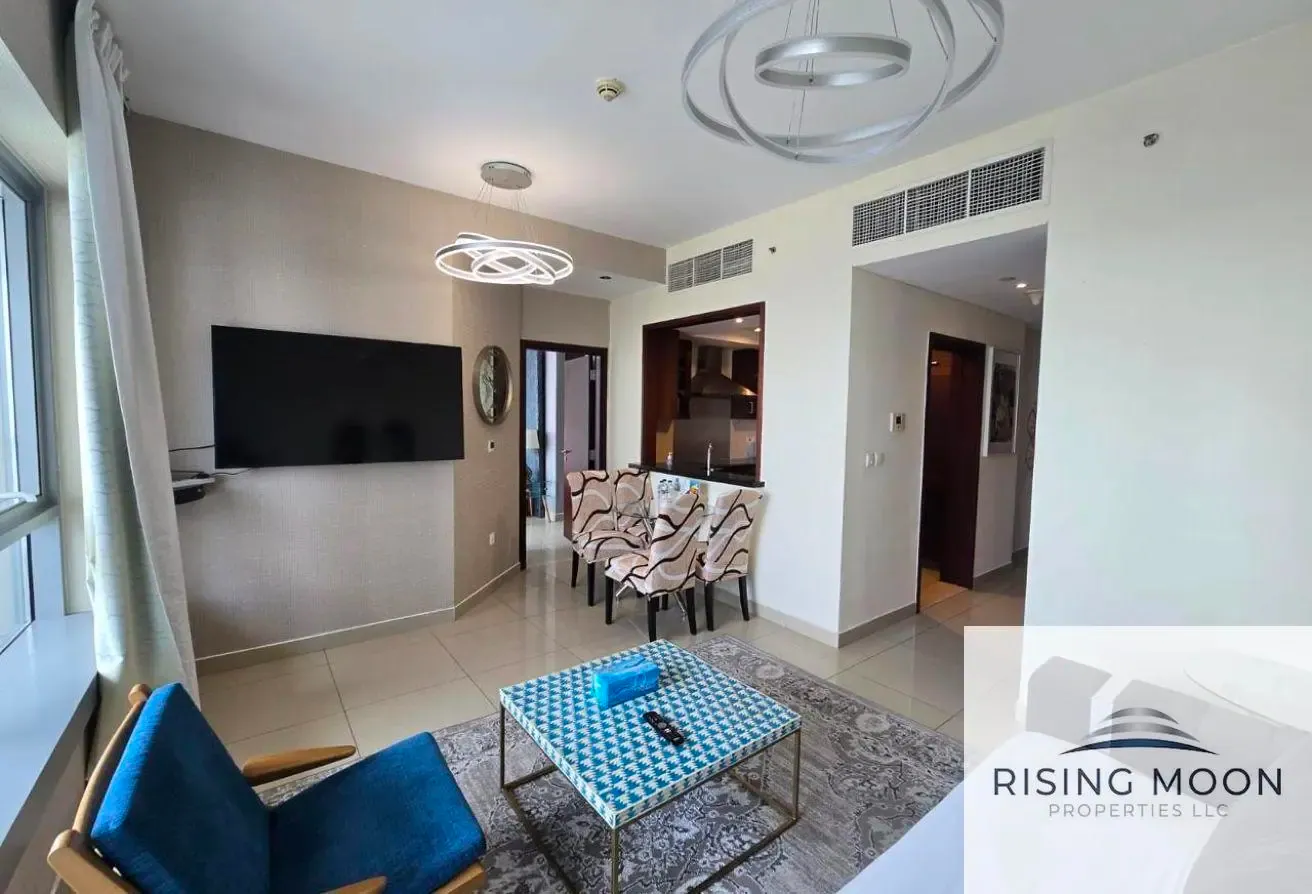 FULLY FURNISHED 1BR ON HIGHER FLOOR FOR RENT
