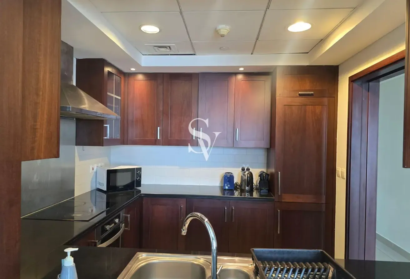 HIGH FLOOR | SKYLINE VIEWS |  FURNISHED