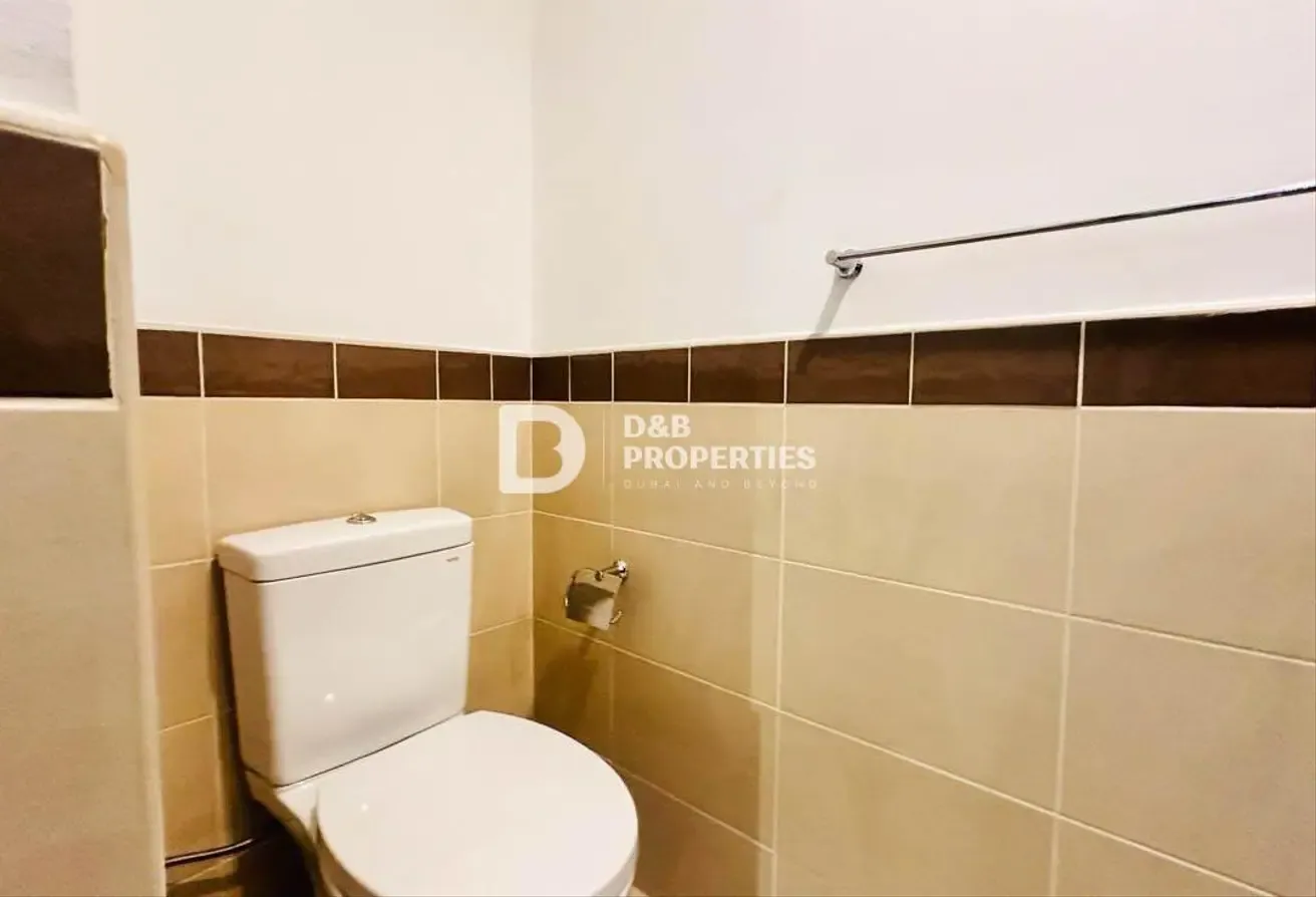 Fully Furnished | Community Views | Downtown