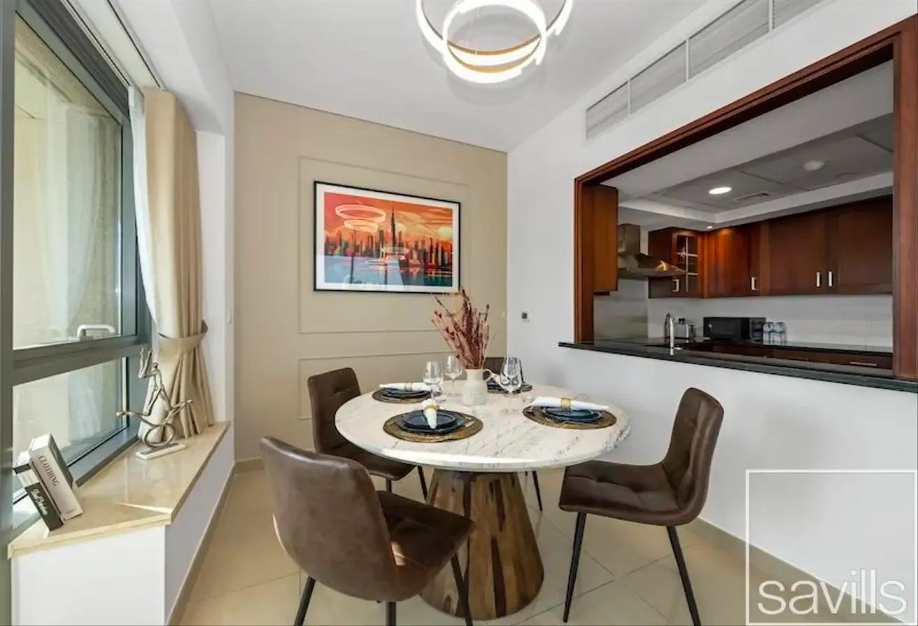 Skyline Views | Modern Living | Downtown Gem