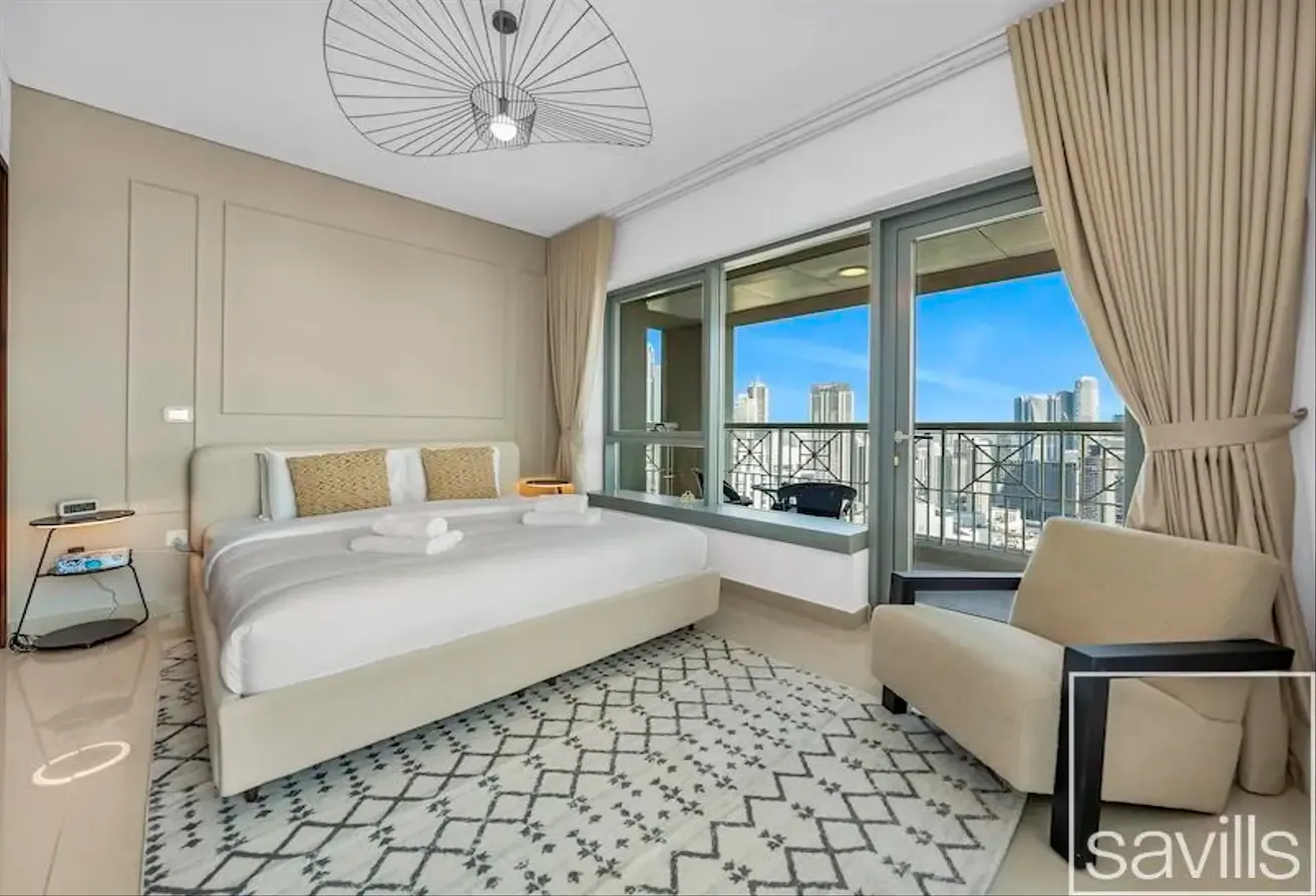 Skyline Views | Modern Living | Downtown Gem