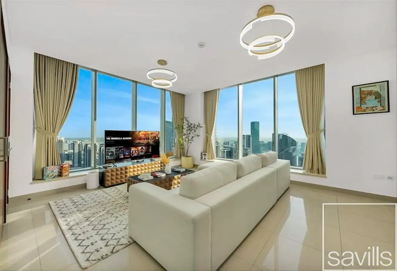 Skyline Views | Modern Living | Downtown Gem