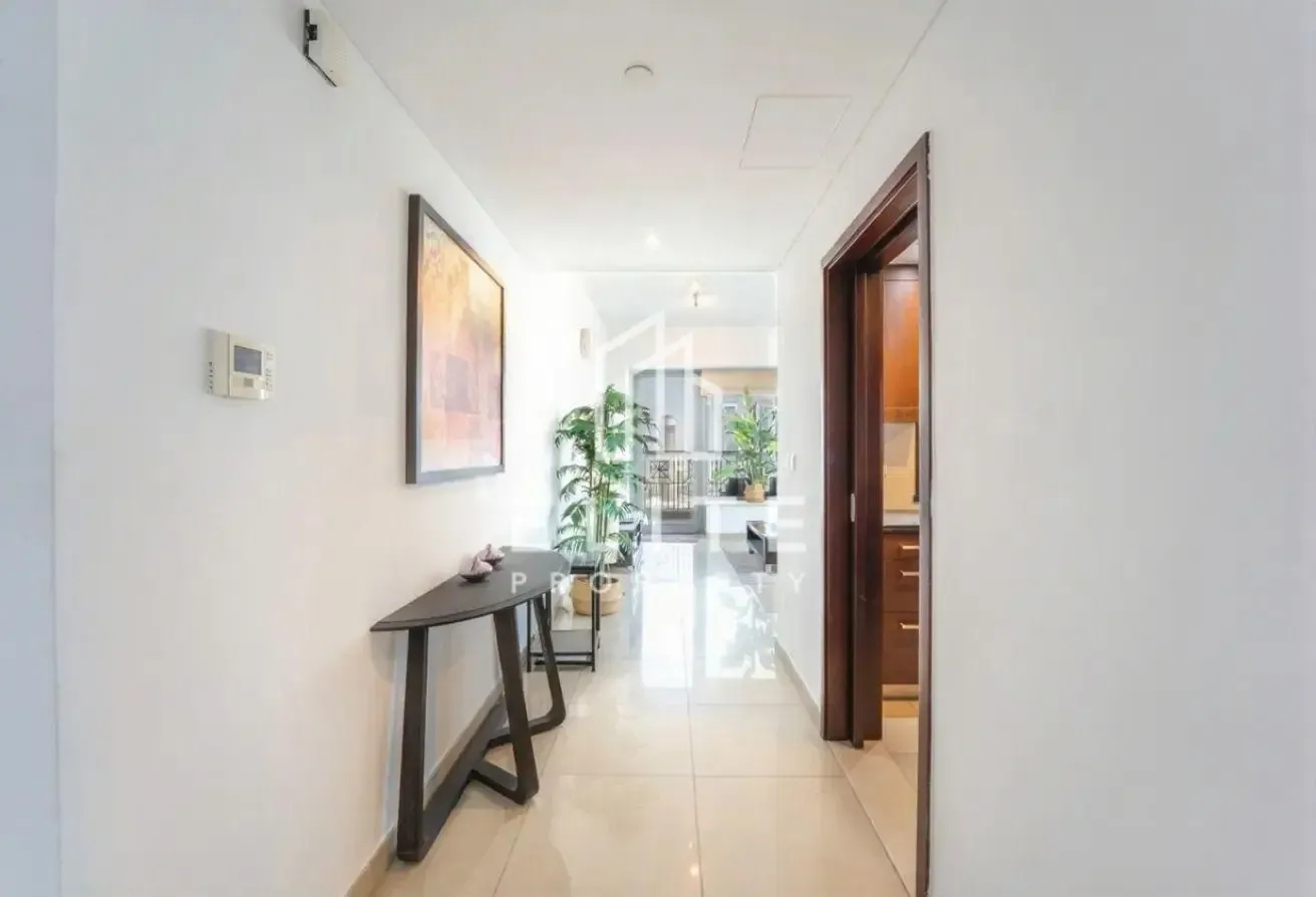 Spacious 2BR | High Floor | Burj Khalifa View