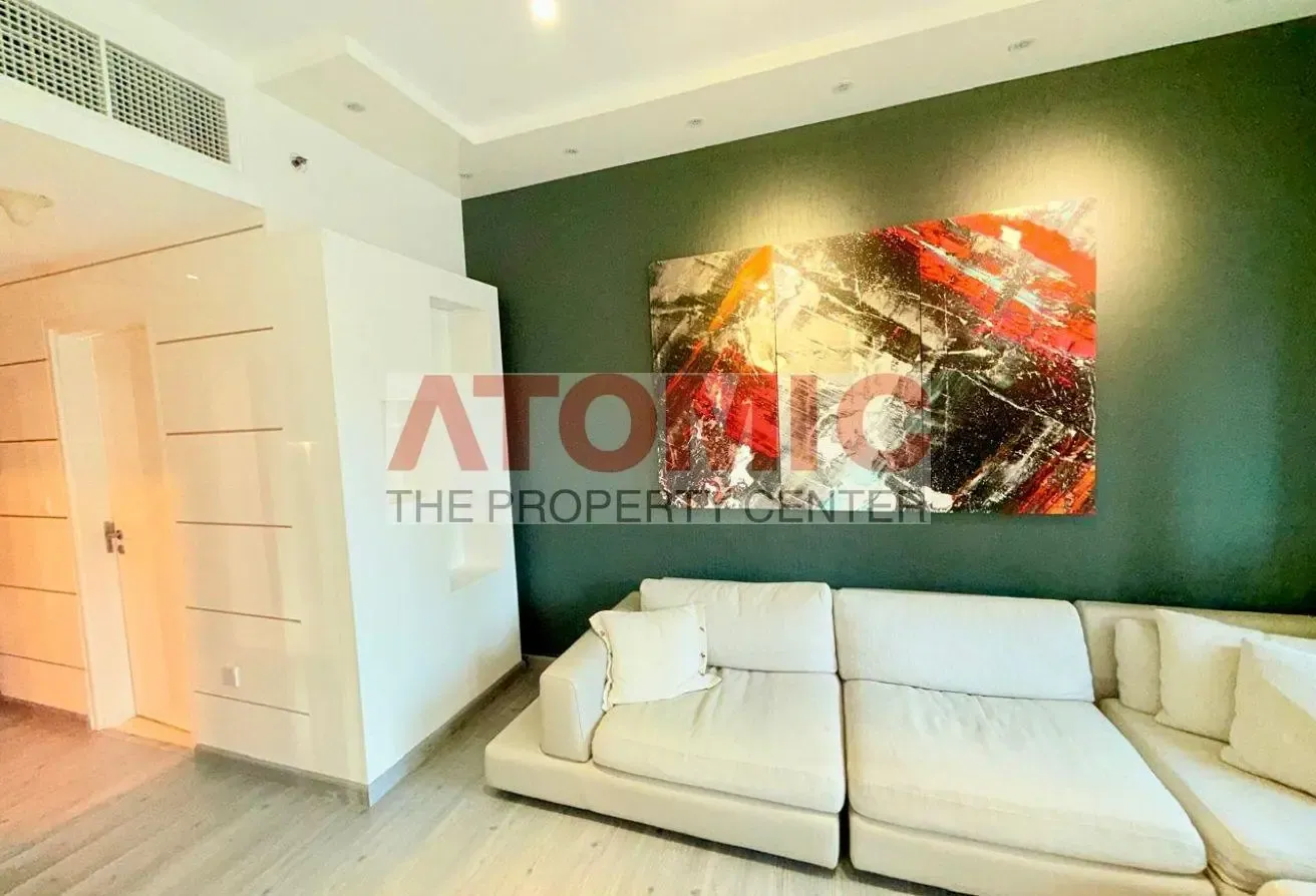 Fully Upgraded 1BR | Furnished | Pool view