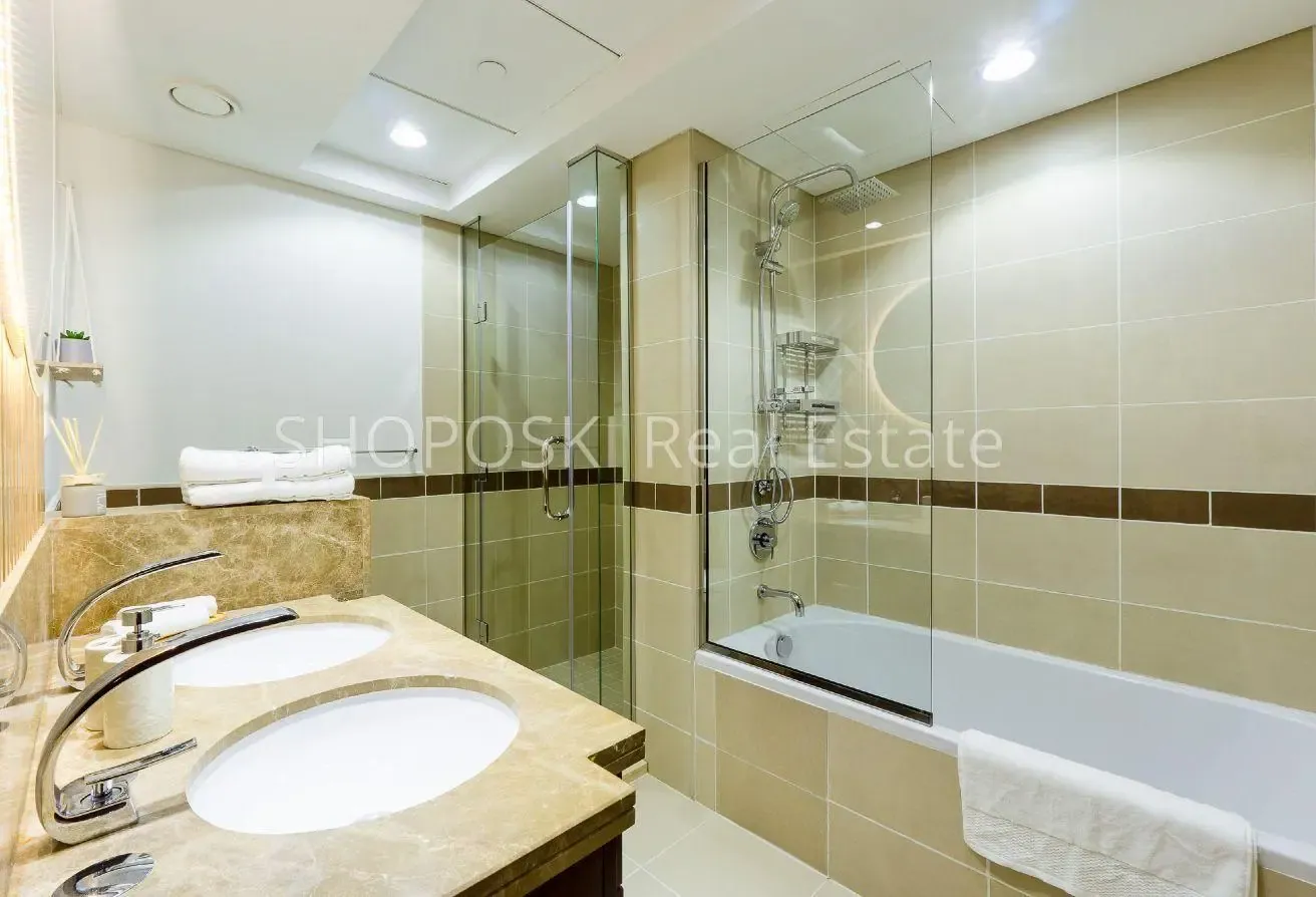 Upgraded & Furnished | Pool View | Chq Negotiable