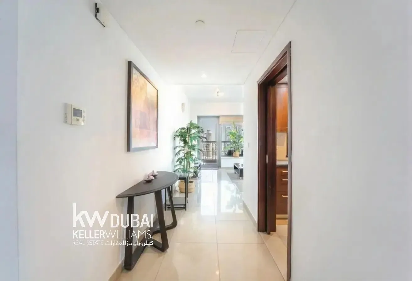 Full Burj View | Walk to Dubai Mall | Vacant