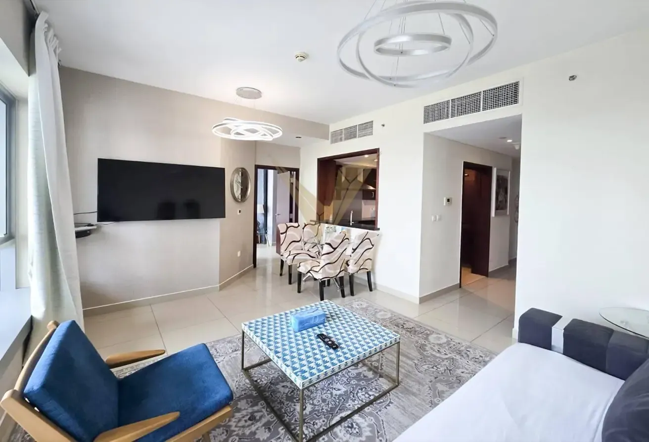 Fountain Views | High Floor | Furnished | Vacant