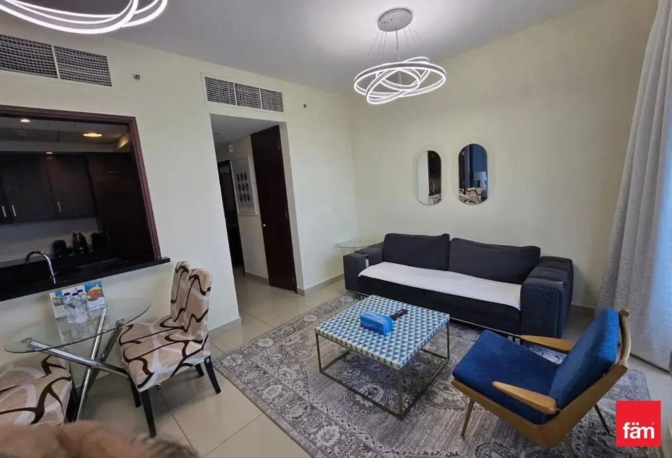 Furnished | Vacant | High Floor | Fountain View