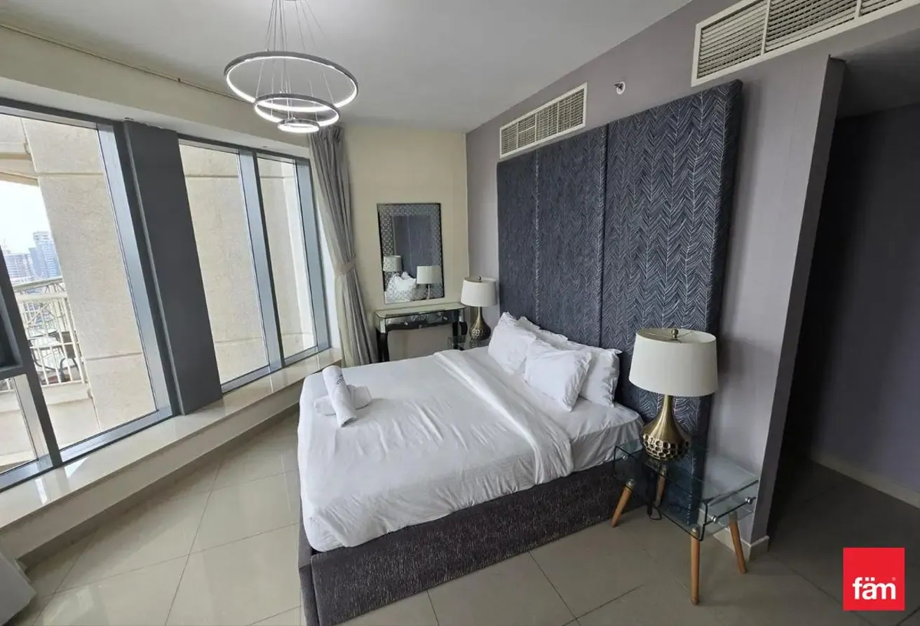 Furnished | Vacant | High Floor | Fountain View