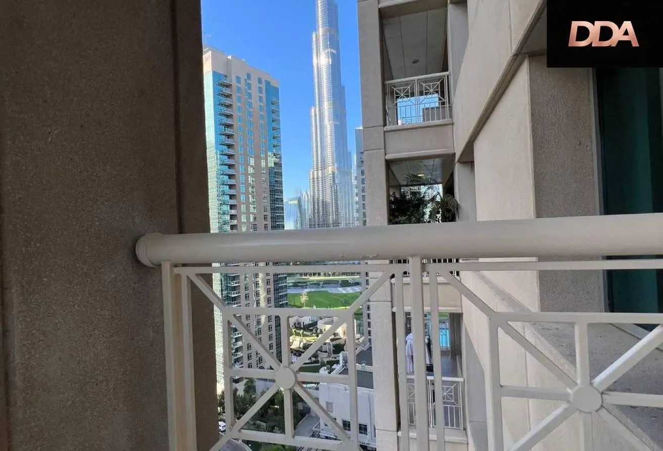 BRIGHT 1BR | BURJ VIEW | PRIME LOCATION | FOR RENT