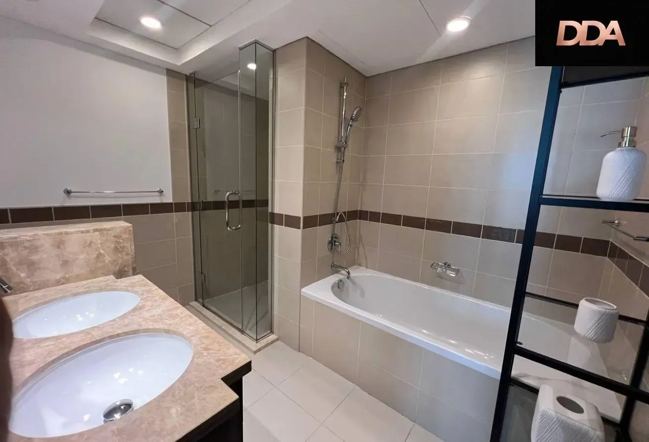 BRIGHT 1BR | BURJ VIEW | PRIME LOCATION | FOR RENT