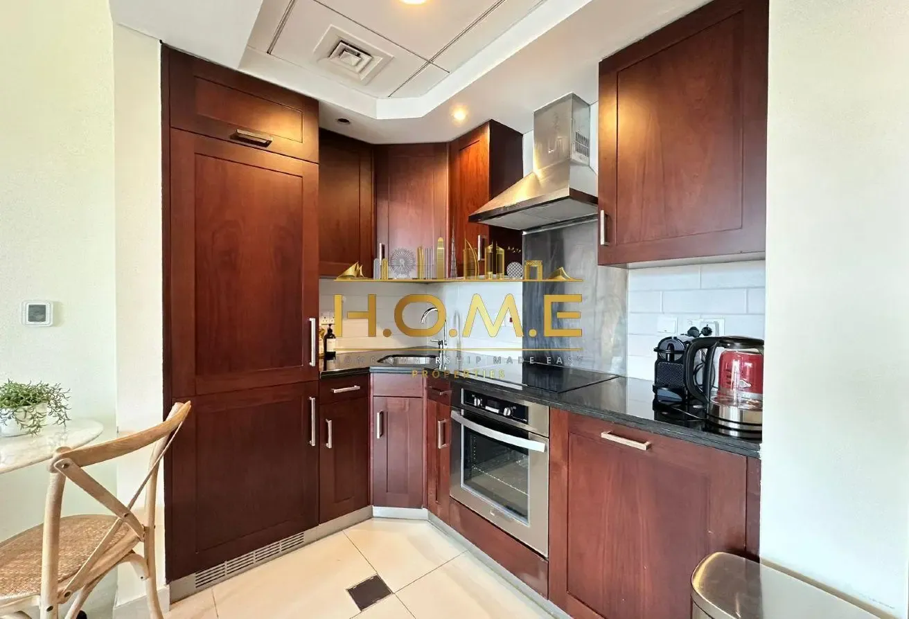 Fully Furnished | Ready to Move | Downtown Living