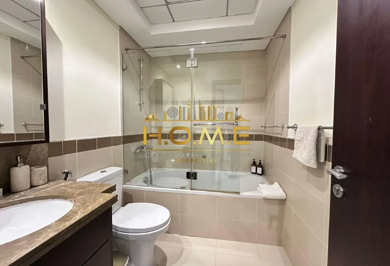 Fully Furnished | Ready to Move | Downtown Living