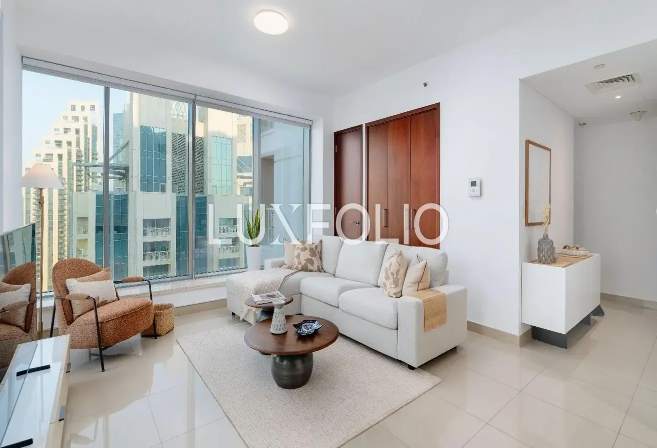 Burj Khalifa View | High Floor | Modern