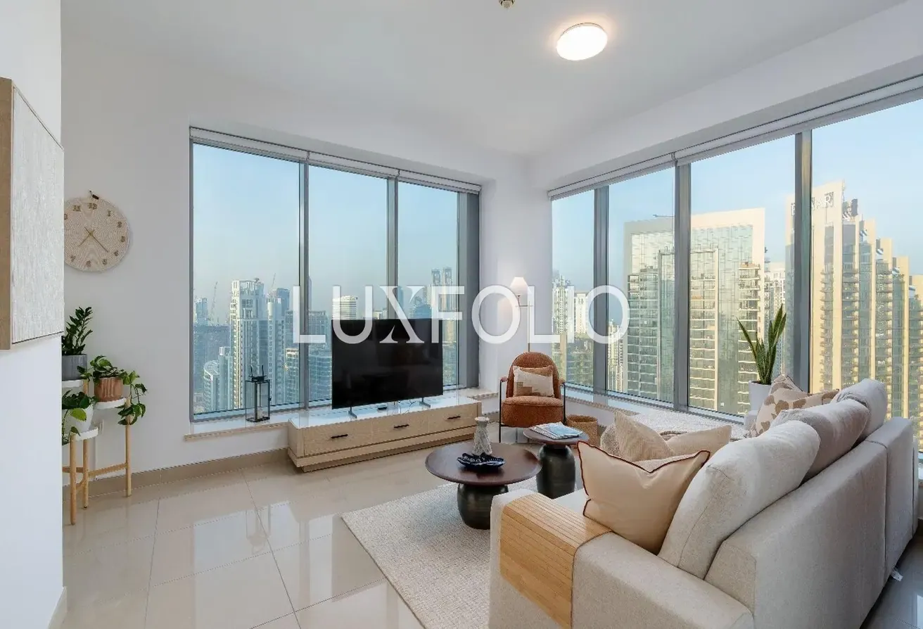 Burj Khalifa View | High Floor | Modern