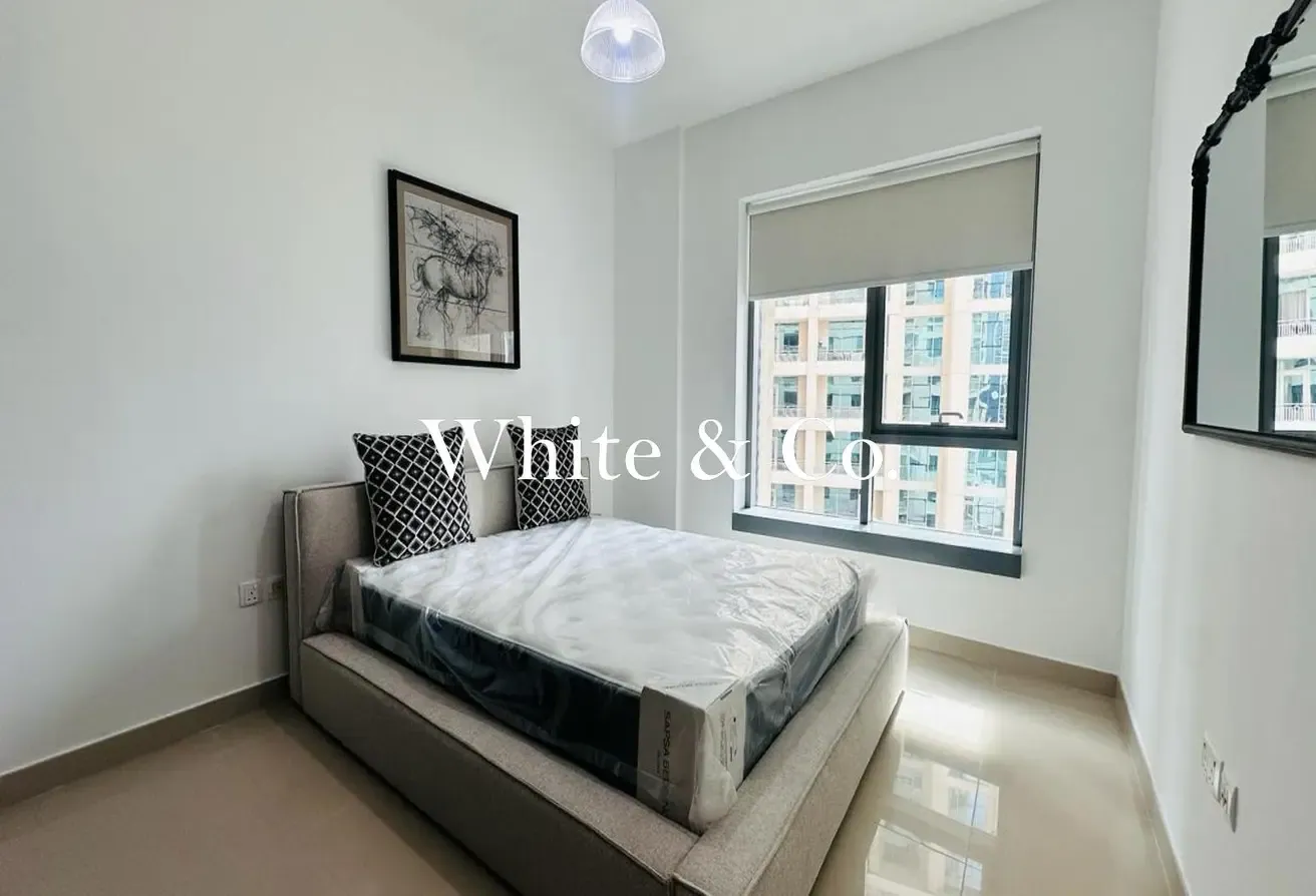 Best Layout l Brand New l Bright & Spacious