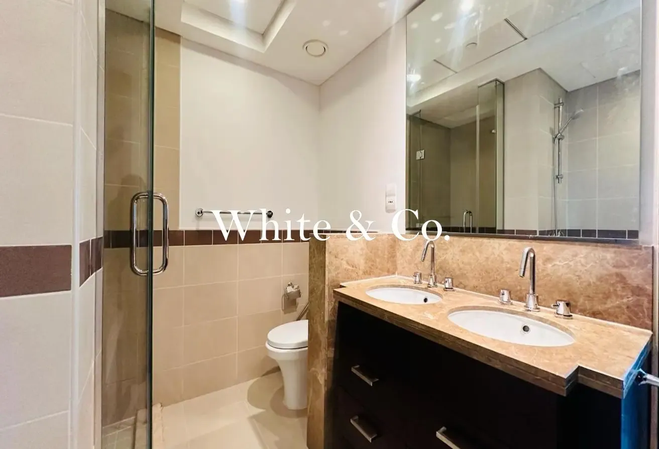 Best Layout l Brand New l Bright & Spacious
