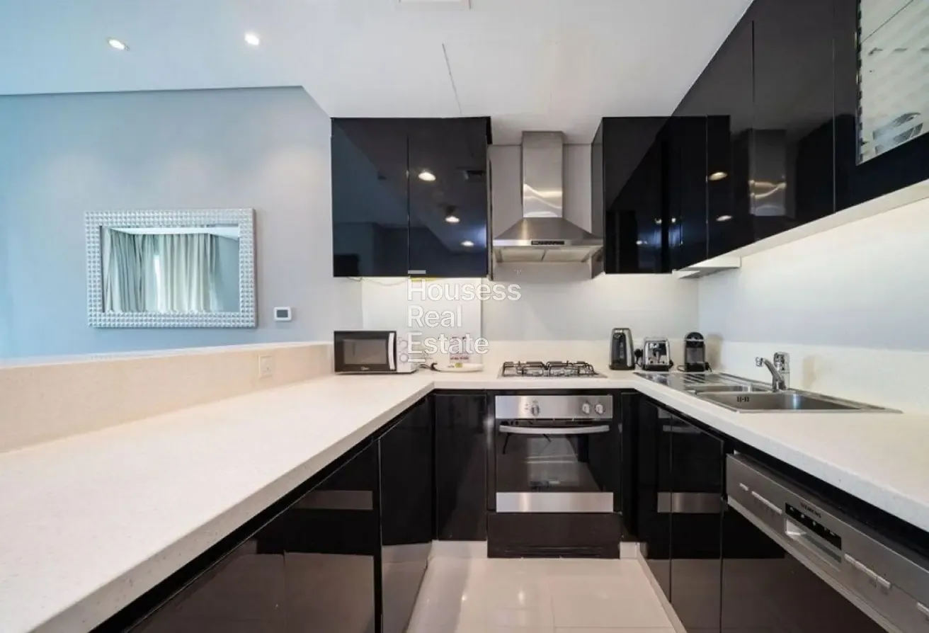 Canal View | High Floor | Vacant