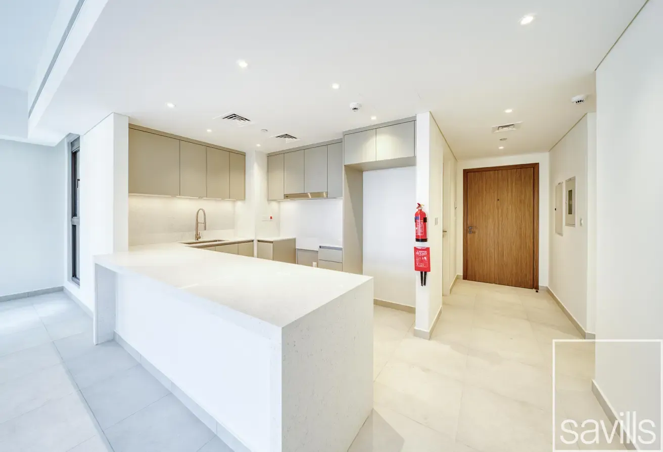Pool View | Corner Unit | Maids Room