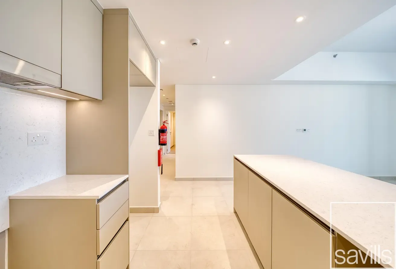 Pool View | Corner Unit | Maids Room