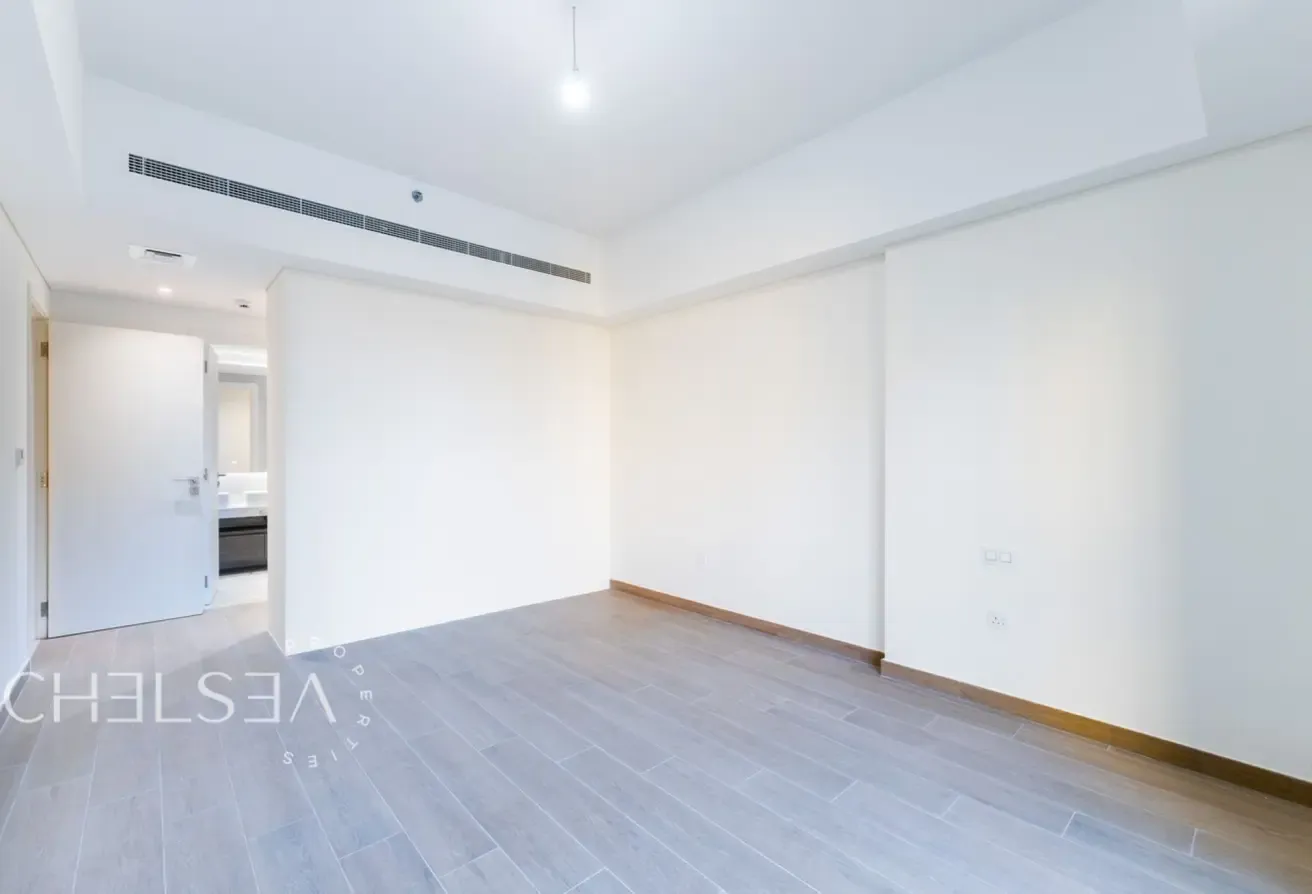 2 BR + MAID | MID-FLOOR | VACANT UNIT | 1 CHEQUE