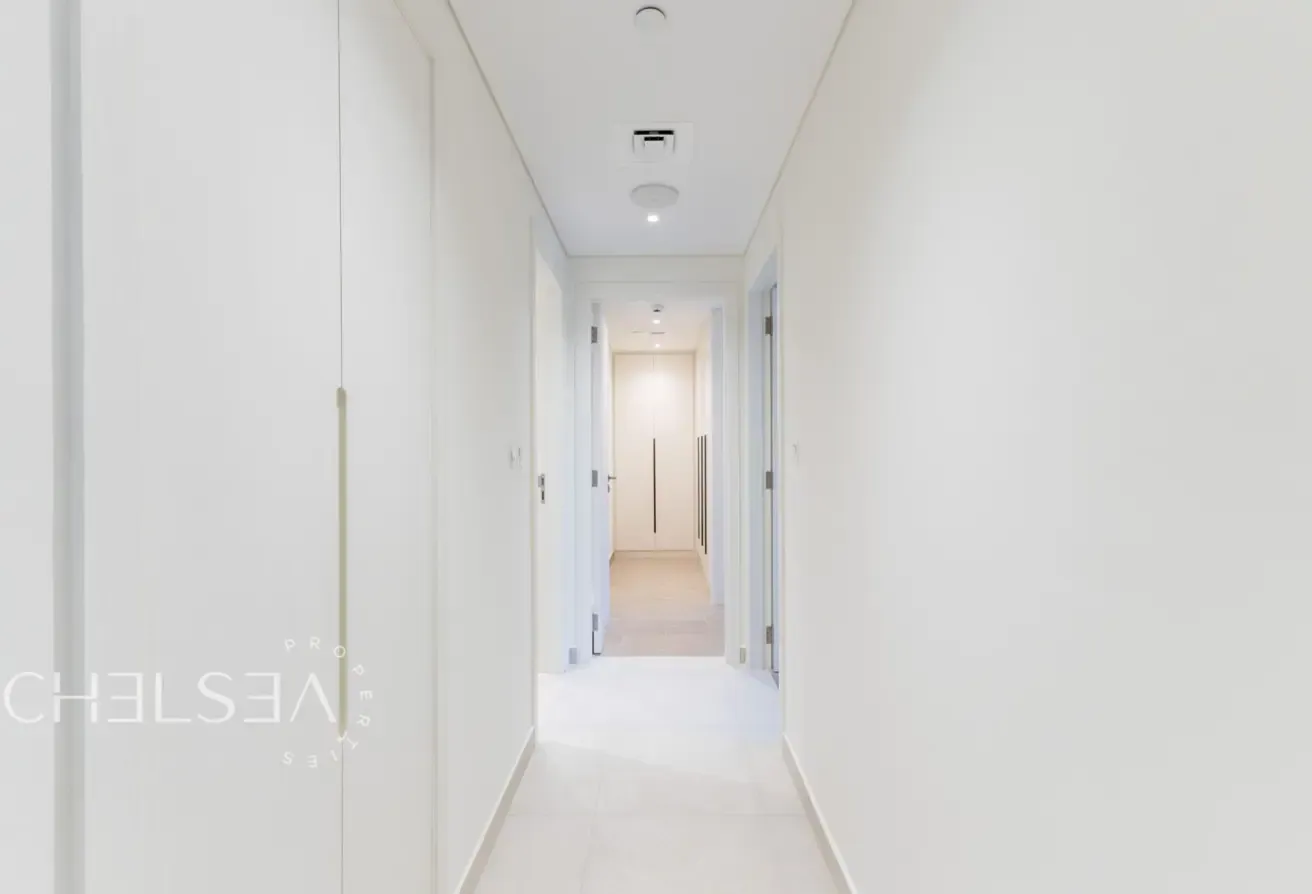 2 BR + MAID | MID-FLOOR | VACANT UNIT | 1 CHEQUE