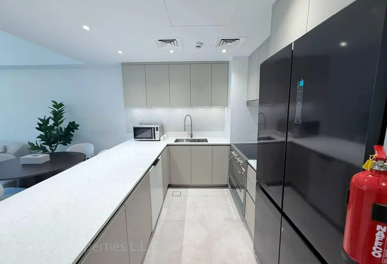 STYLISH 2BR | FULLY FURNISHED | AMENITIES VIEW