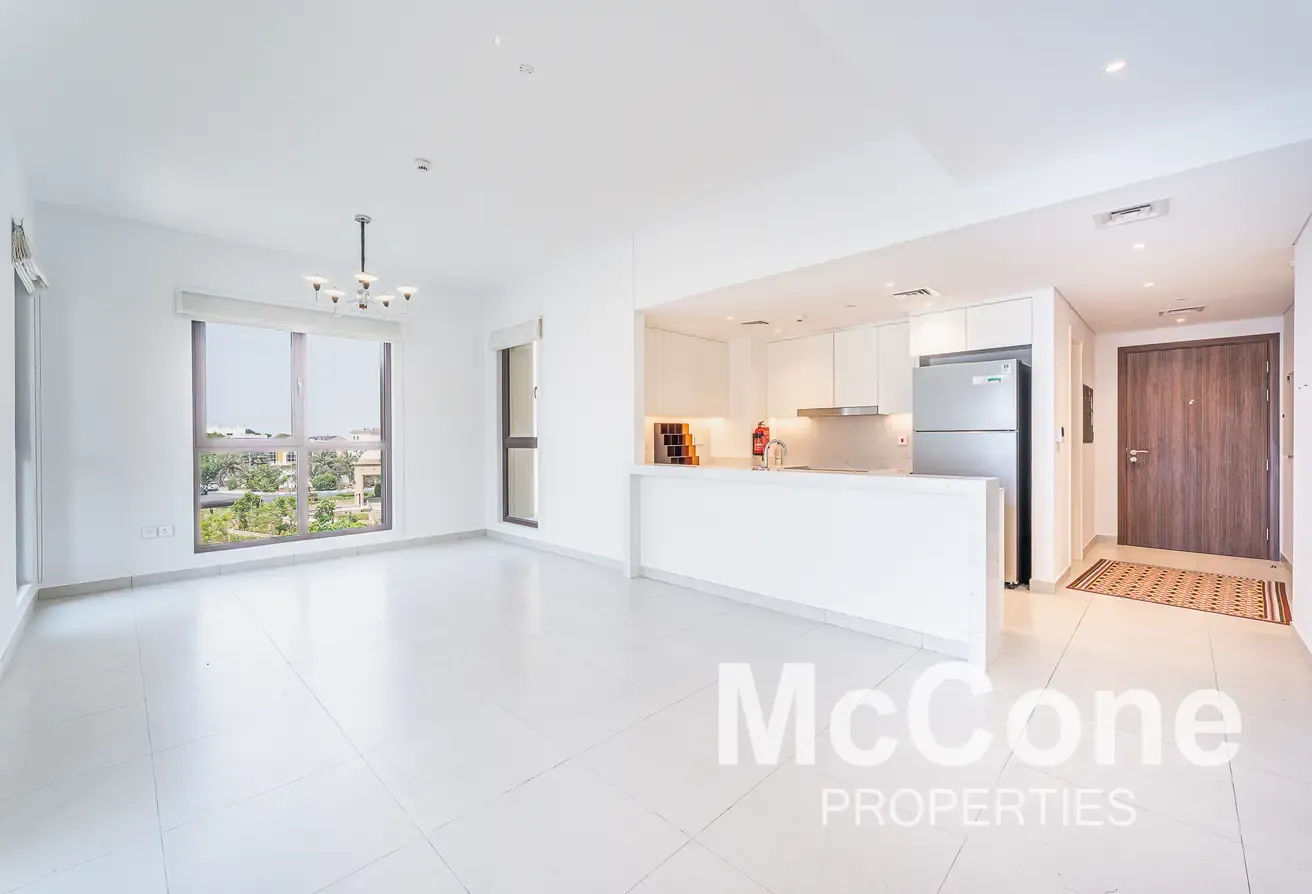 Spacious | Marsa Al Arab View | Low Floor