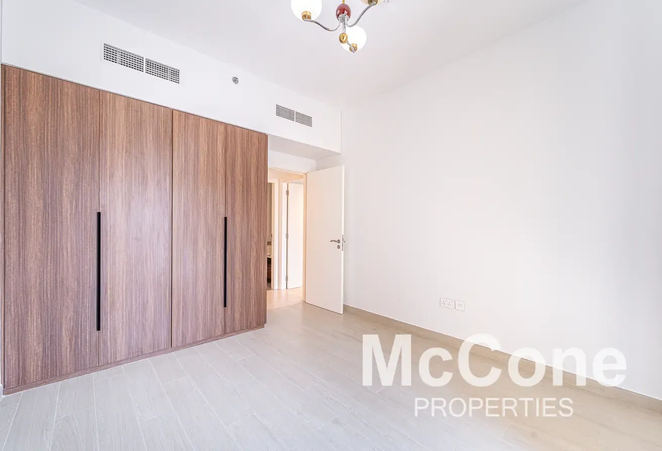 Spacious | Marsa Al Arab View | Low Floor