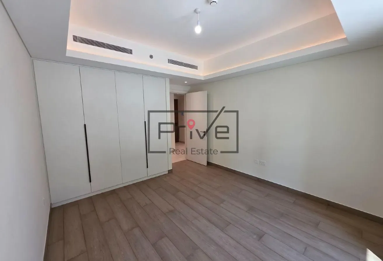 Park View | Be the 1st Tenant | Move by Sept