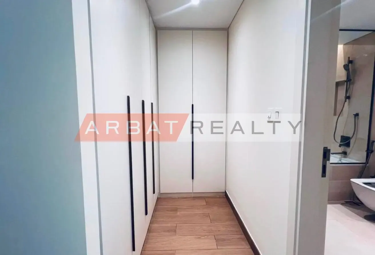 Bright & Spacious 2 BR Apartment | Lamaa 4, MJL