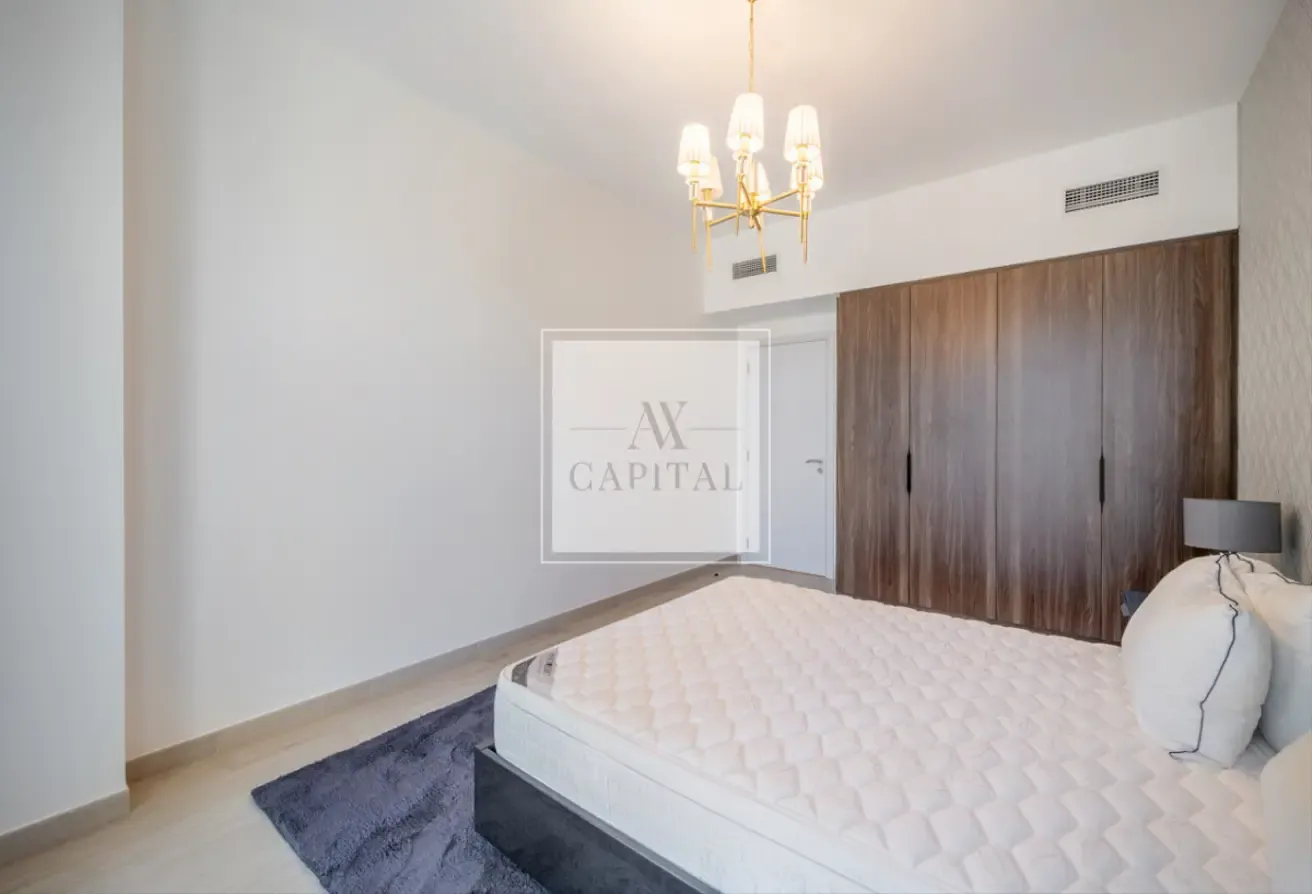 Upgraded | Unfurnished | Sea View apartment