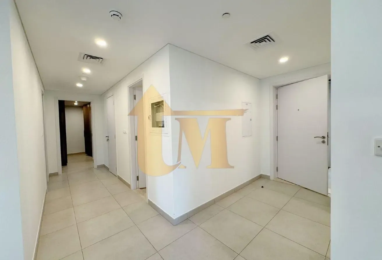 2 BR Apartment in Umm Suqeim with Landmark View