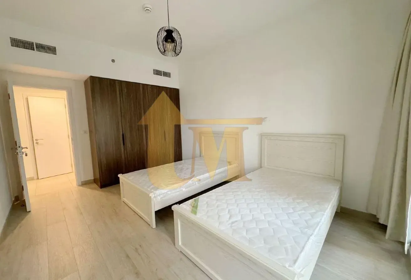 2 BR Apartment in Umm Suqeim with Landmark View
