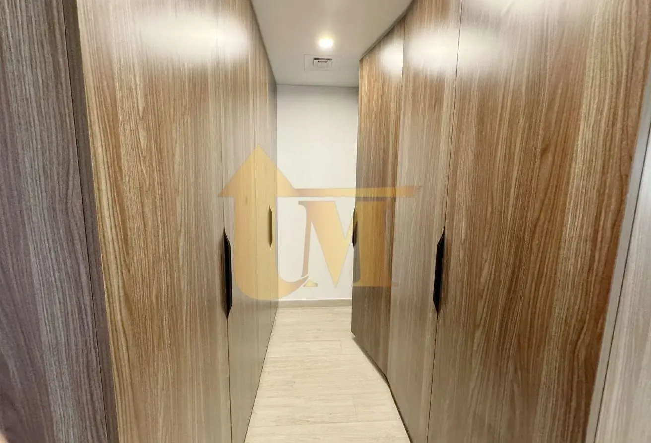 2 BR Apartment in Umm Suqeim with Landmark View