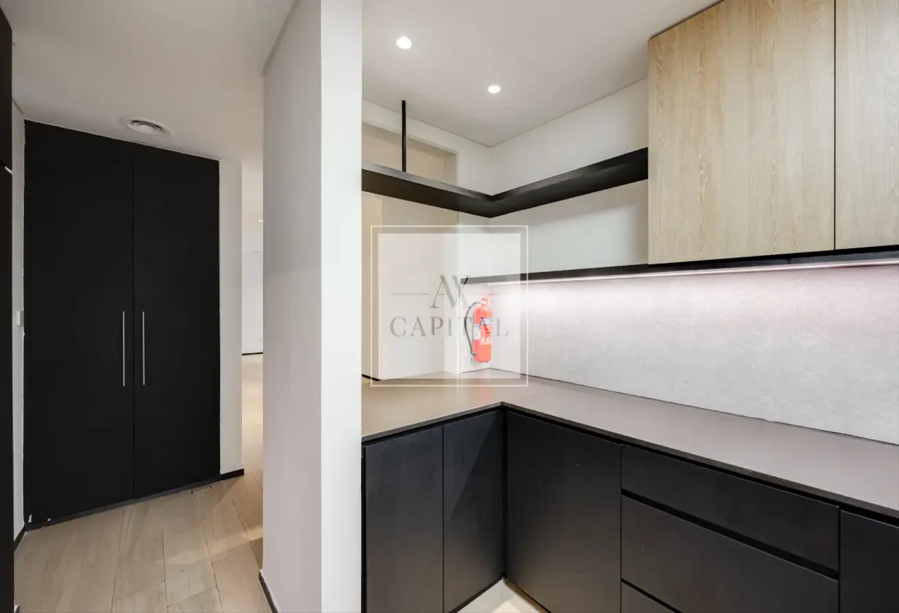 Luxury 2BHK | Chiller Free | Vacant | Unfurnished