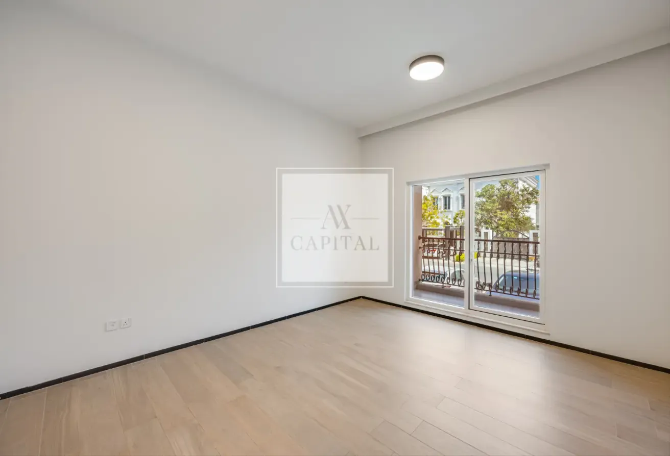 Luxury 2BHK | Chiller Free | Vacant | Unfurnished