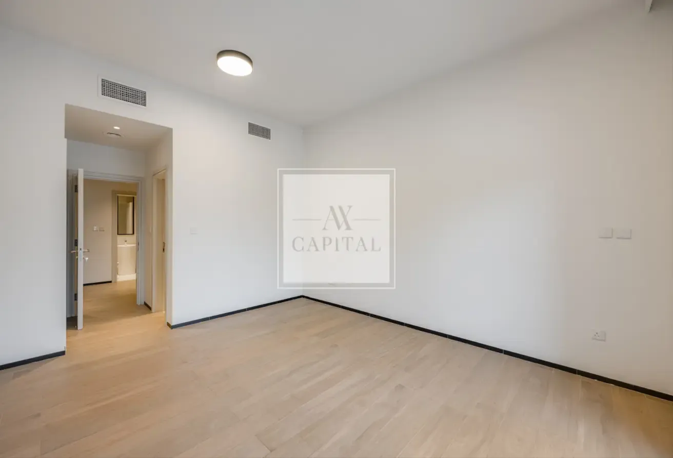 Luxury 2BHK | Chiller Free | Vacant | Unfurnished