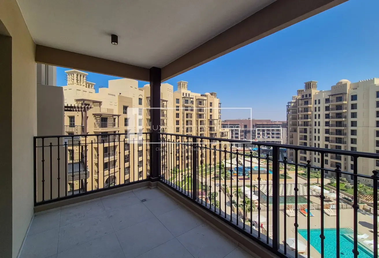 Vacant 2BHK | Prime Location | Move in Ready