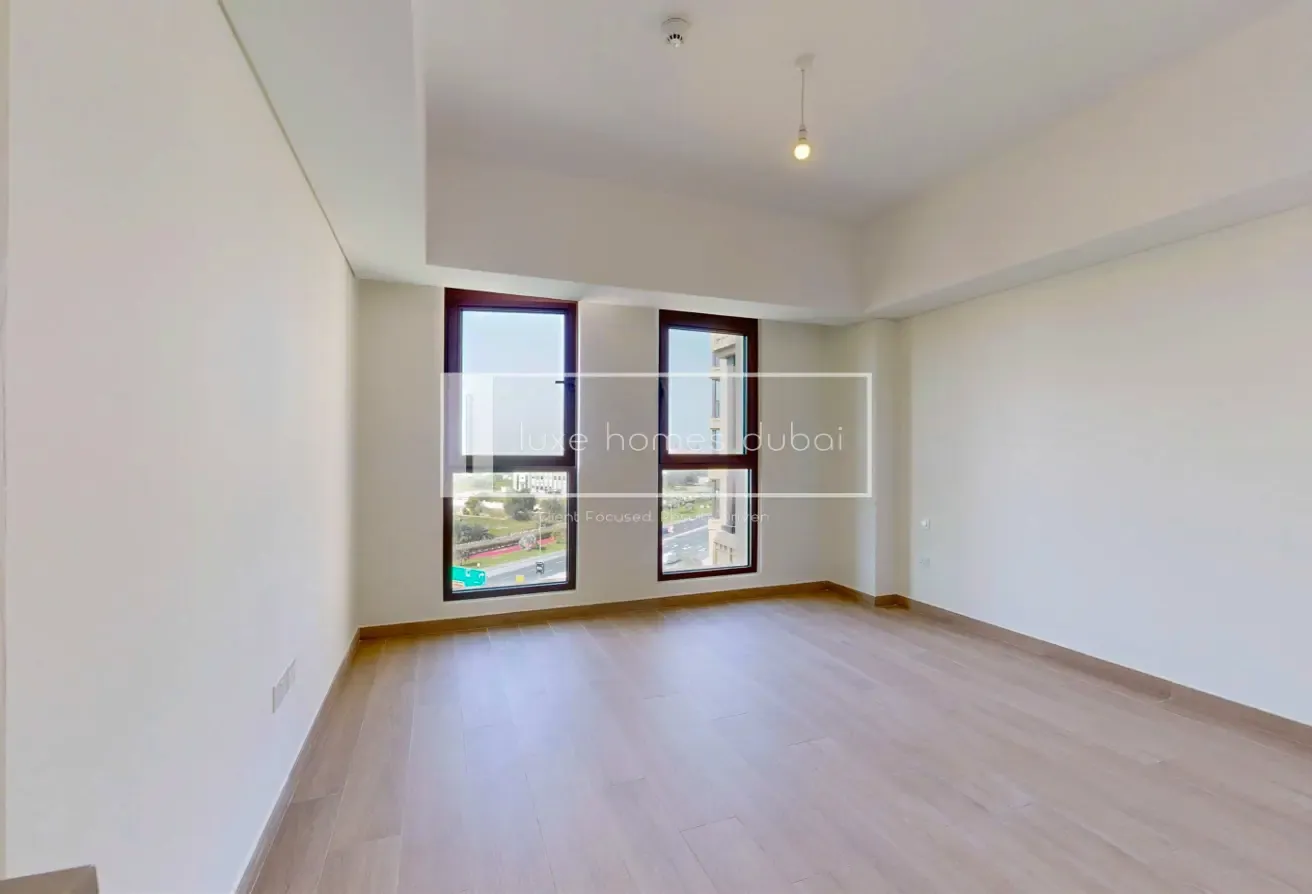 Vacant 2BHK | Prime Location | Move in Ready