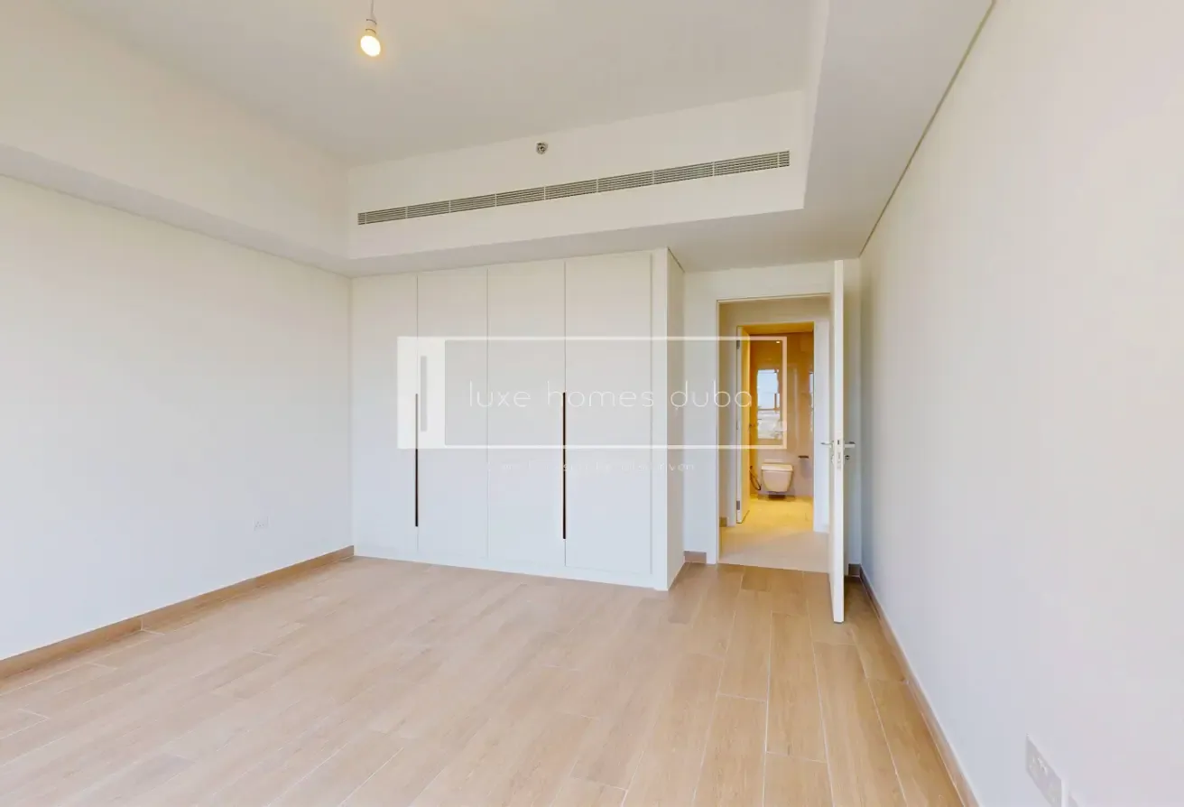 Vacant 2BHK | Prime Location | Move in Ready