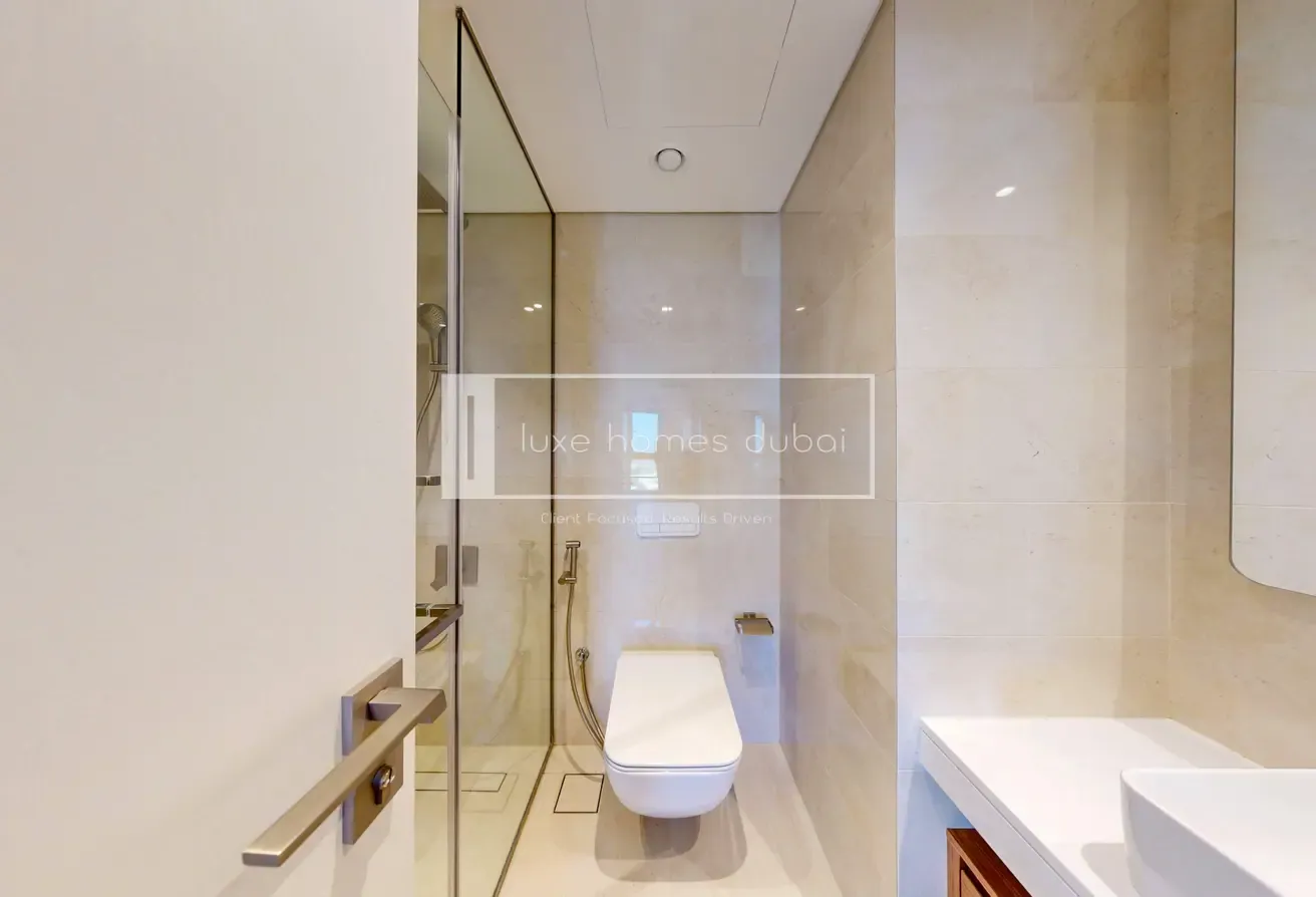 Vacant 2BHK | Prime Location | Move in Ready