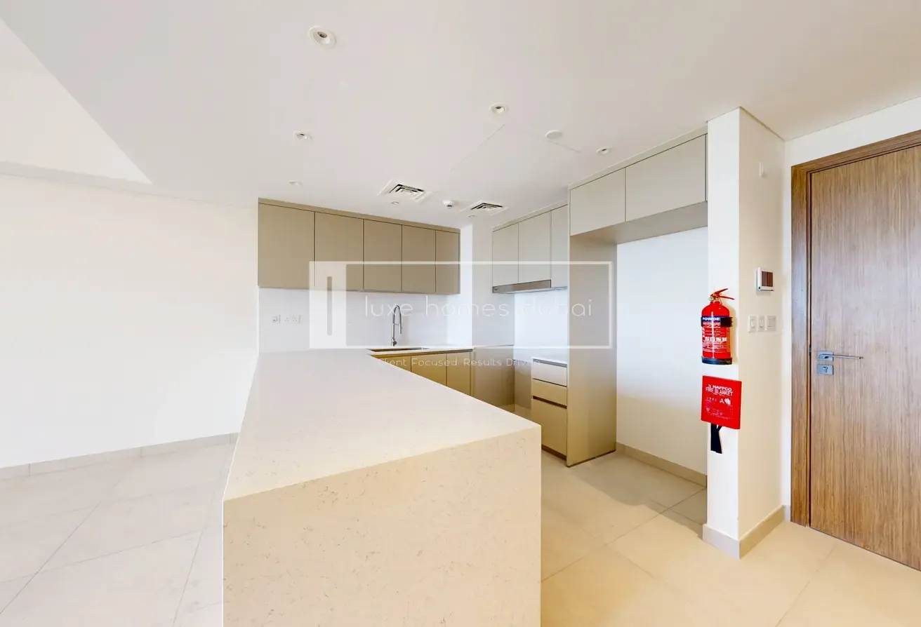 Vacant 2BHK | Prime Location | Move in Ready