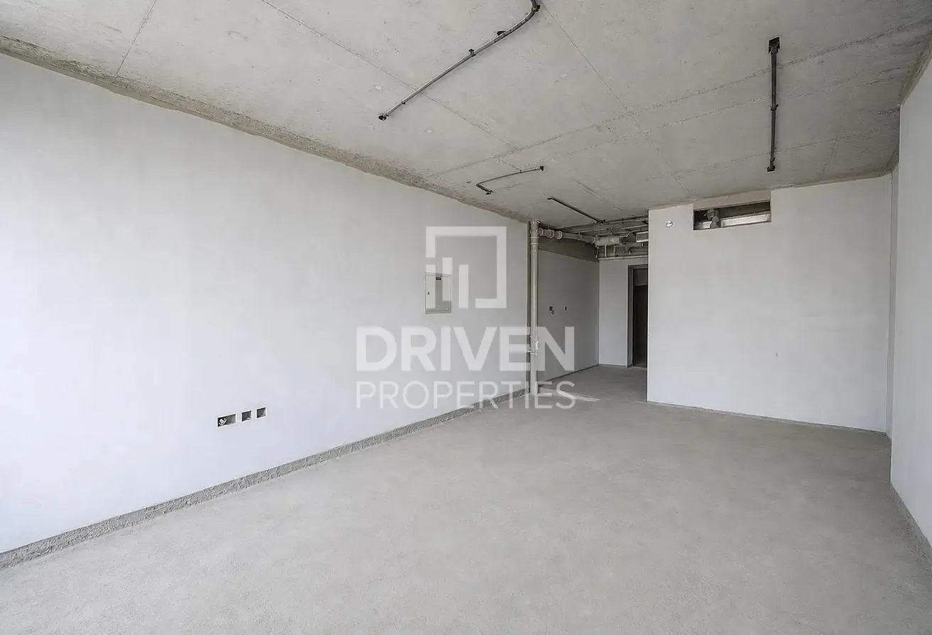 Premium Office | Facing SZR | Next to Metro