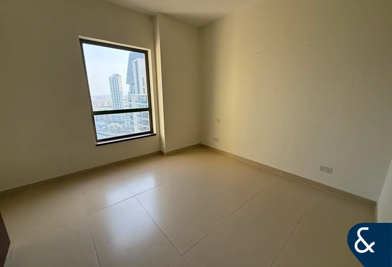 Negotiable | 2 Bedroom | View Today.